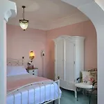 Poesia - Cozy Experience *